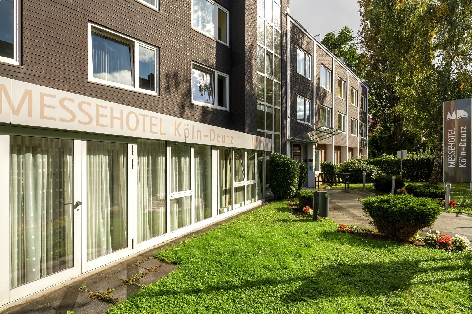 Messehotel Koeln-Deutz Exterior photo