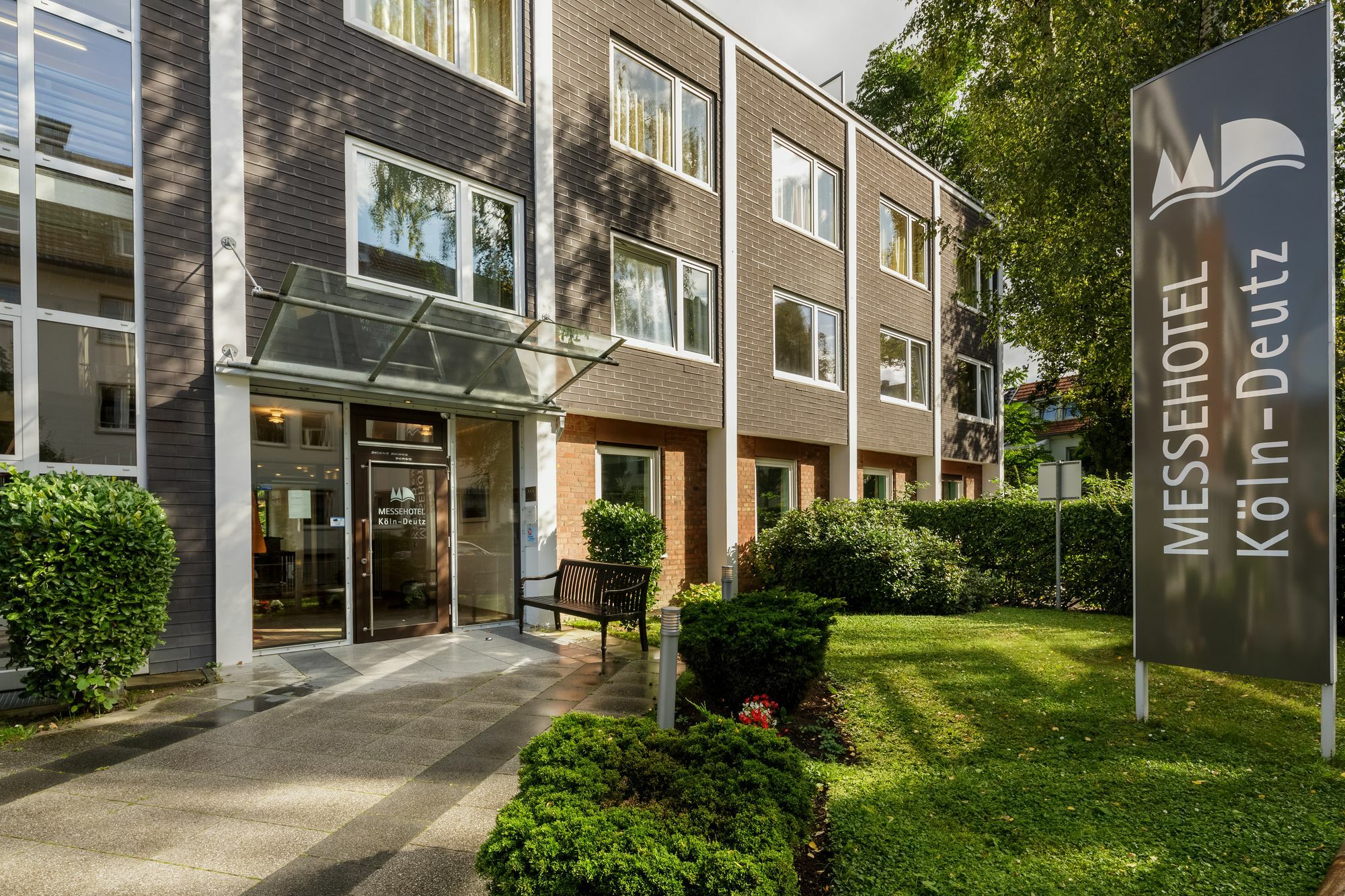 Messehotel Koeln-Deutz Exterior photo